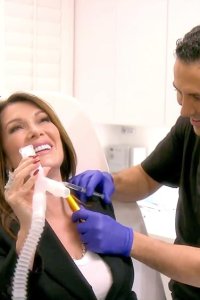 The Real Housewives of Beverly Hills Season 9 Episode 2